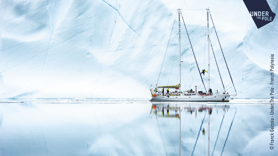 Bateau Under the Pole en Antarctique